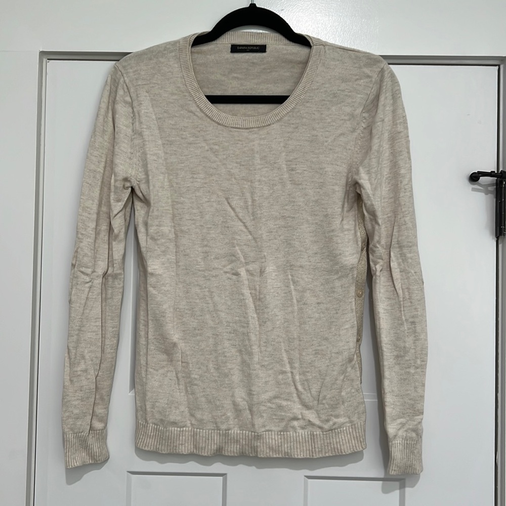 Banana Republic Women's sweater
